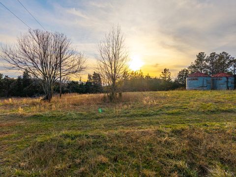 Tiny photo for 4159 Bedford Highway, Lynch Station, VA 24571 (MLS # 363578)