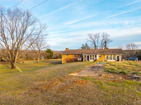 Tiny photo for 4159 Bedford Highway, Lynch Station, VA 24571 (MLS # 363578)