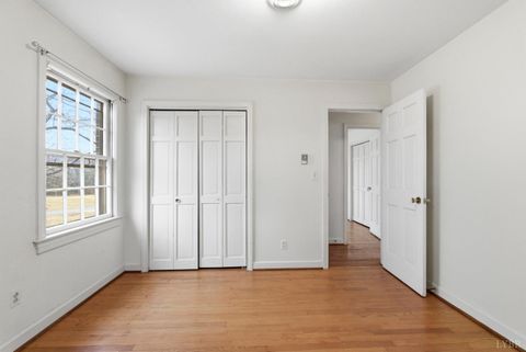 Tiny photo for 1730 Redfields Road, Appomattox, VA 24522 (MLS # 364841)