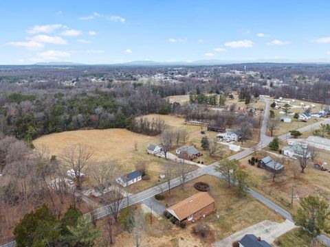 Tiny photo for 1730 Redfields Road, Appomattox, VA 24522 (MLS # 364841)
