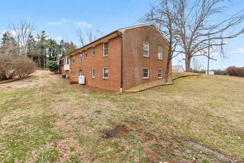 Tiny photo for 1730 Redfields Road, Appomattox, VA 24522 (MLS # 364841)