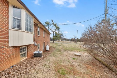 Tiny photo for 1730 Redfields Road, Appomattox, VA 24522 (MLS # 364841)