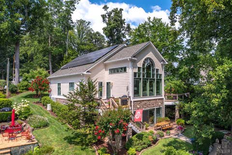 Homes For Sale - 1734 Timberlake Drive<br/> Lynchburg, VA 24502