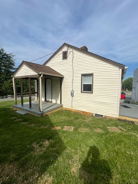 Tiny photo for 213 College Drive, Lynchburg, VA 24501 (MLS # 366054)