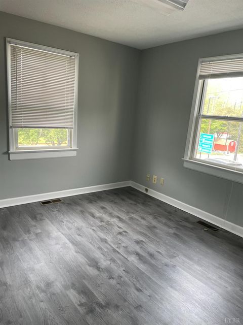 Tiny photo for 213 College Drive, Lynchburg, VA 24501 (MLS # 366054)