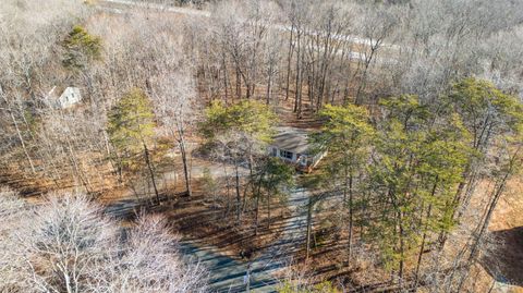 Tiny photo for 365 Harris Road, Madison Heights, VA 24572 (MLS # 364047)