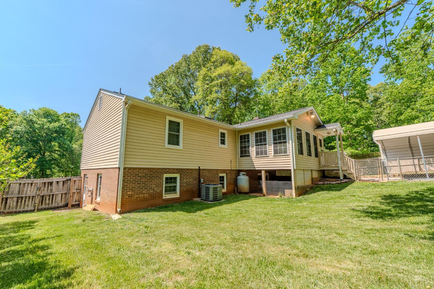 1591 Pine Bluff Dr Dr, Lynchburg, Virginia image 45