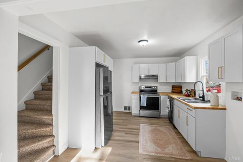 Tiny photo for 223 Rocklawn Avenue, Danville, VA 24540 (MLS # 363381)