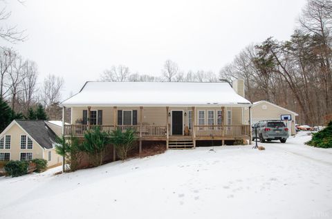 Tiny photo for 3576 Trents Ferry Road, Lynchburg, VA 24503 (MLS # 364348)