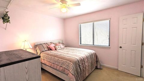 Tiny photo for 3420 Morning Dove Road, Roanoke, VA 24018 (MLS # 364142)