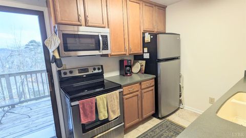 Tiny photo for 3420 Morning Dove Road, Roanoke, VA 24018 (MLS # 364142)
