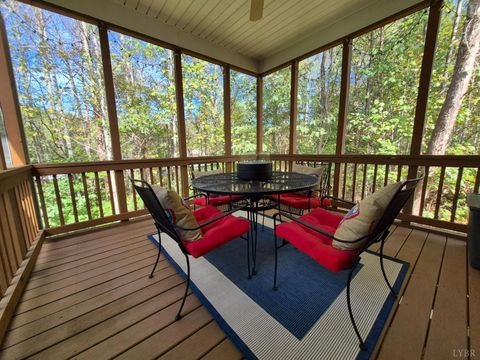 Tiny photo for 200 Bella Court, Lynchburg, VA 24502 (MLS # 362374)