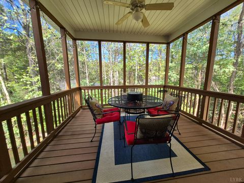 Tiny photo for 200 Bella Court, Lynchburg, VA 24502 (MLS # 362374)