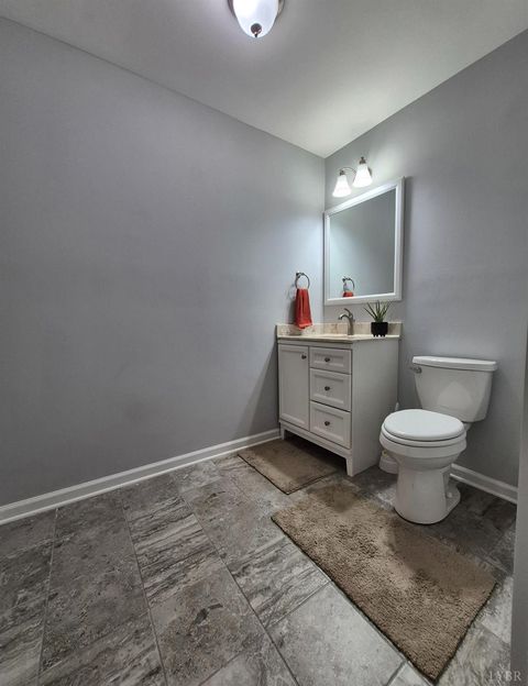 Tiny photo for 200 Bella Court, Lynchburg, VA 24502 (MLS # 362374)