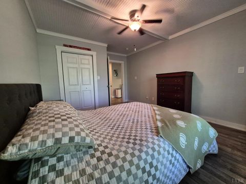 Tiny photo for 200 Bella Court, Lynchburg, VA 24502 (MLS # 362374)