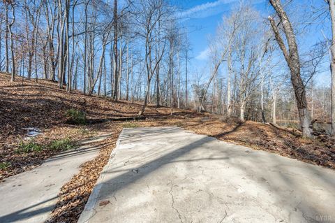 Tiny photo for 520 Old Trents Ferry Road, Lynchburg, VA 24503 (MLS # 363573)