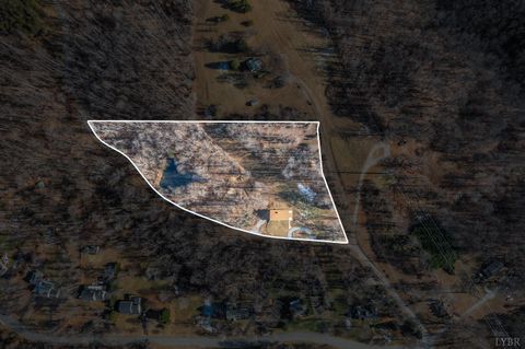 Tiny photo for 520 Old Trents Ferry Road, Lynchburg, VA 24503 (MLS # 363573)