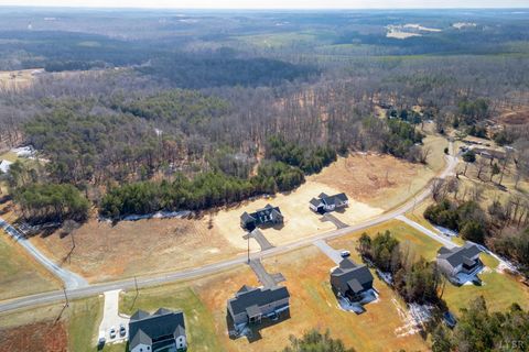 Tiny photo for 254 Pebble Road, Rustburg, VA 24588 (MLS # 362939)