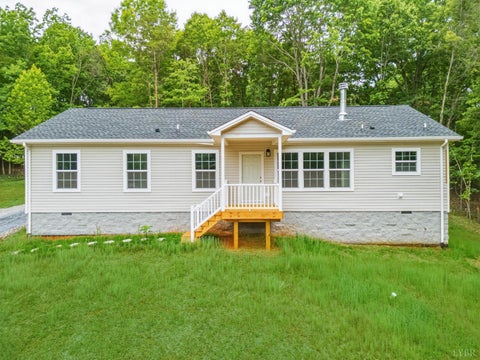 Mobile Home For Sale - 2125 Walnut Hollow Road<br/> Lynchburg, VA 24503