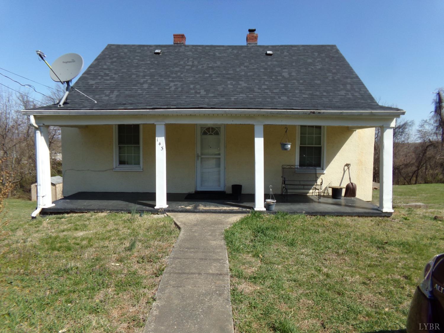143 Spinner Street, Madison Heights, Virginia image 2