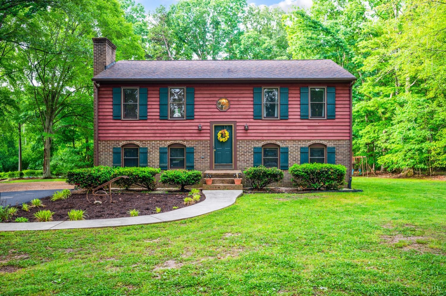 347 Dogwood Drive, Madison Heights, Virginia image 1