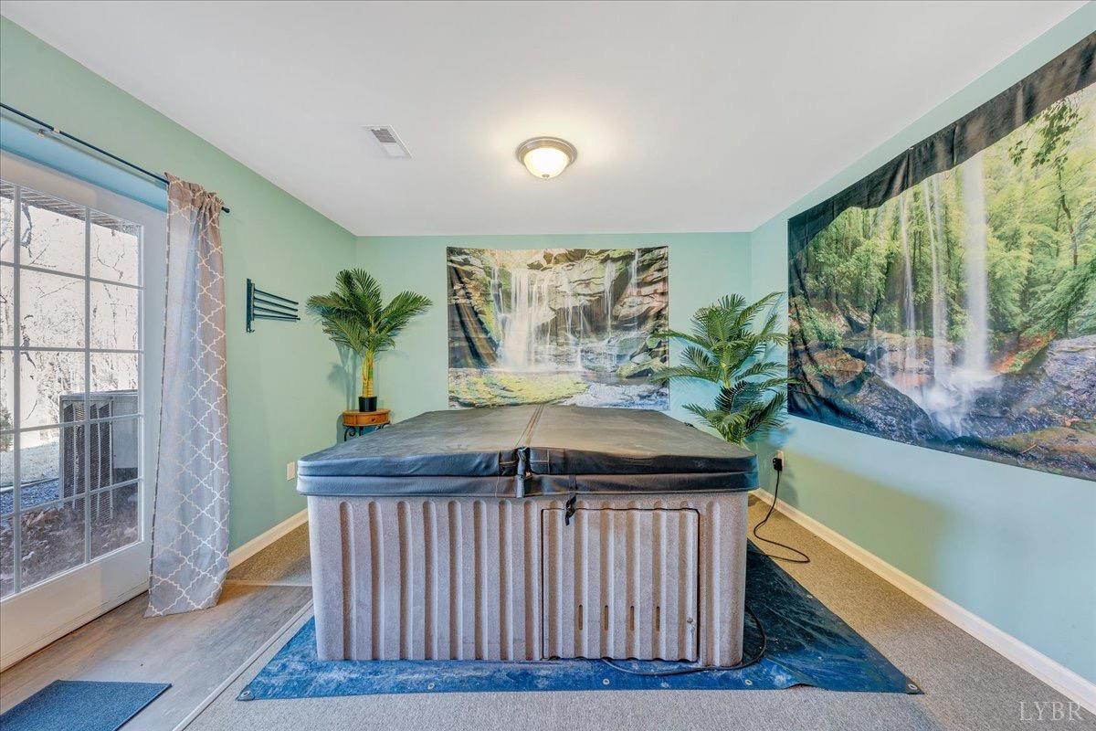 1309 Gate Lane, Moneta, Virginia image 26
