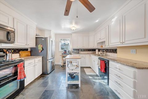 Tiny photo for 1826 Arlington Road, Roanoke, VA 24015 (MLS # 364053)