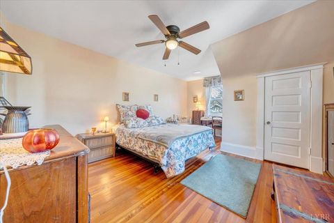 Tiny photo for 1826 Arlington Road, Roanoke, VA 24015 (MLS # 364053)