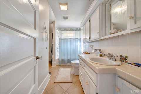 Tiny photo for 1826 Arlington Road, Roanoke, VA 24015 (MLS # 364053)