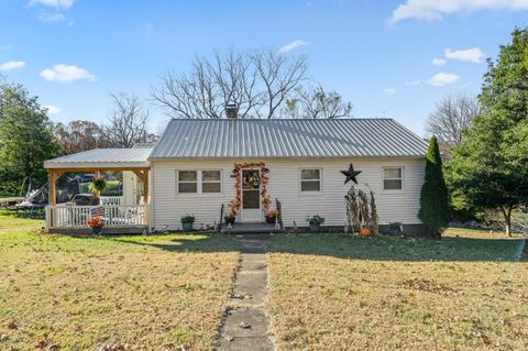 Photo of 3169 Centerville Road, Bedford, VA 24523 (MLS # 363041)