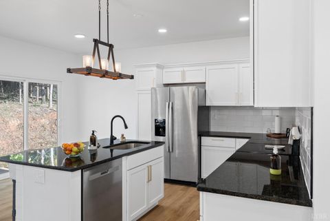 Tiny photo for 71 Patrick Court, Madison Heights, VA 24572 (MLS # 363737)