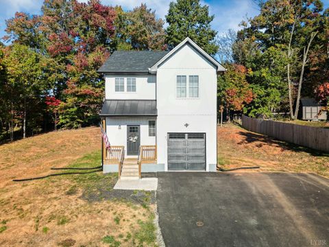 Tiny photo for 71 Patrick Court, Madison Heights, VA 24572 (MLS # 363737)