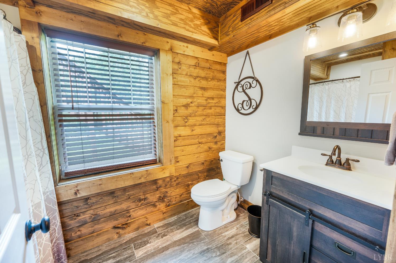 1484 Whistling Swan Drive, Forest, Virginia image 46