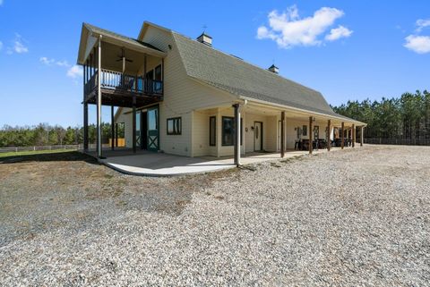 Tiny photo for 1433 Piney Mountain Road, Appomattox, VA 24522 (MLS # 364871)