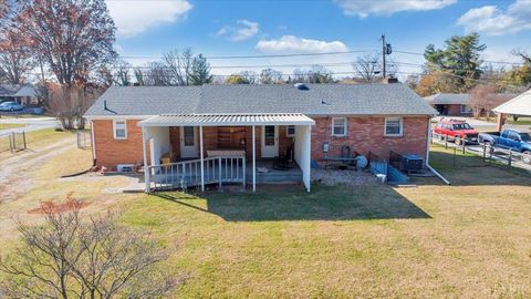Tiny photo for 111 Wayne Drive, Lynchburg, VA 24502 (MLS # 363087)