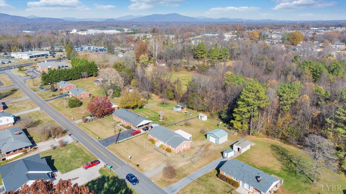 Lynchburg, Virginia 24502, United States, 3 Bedrooms Bedrooms, ,2 BathroomsBathrooms,Residential,Active,245208