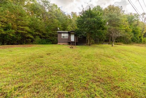 Tiny photo for 2758 Allen's Creek Road, Gladstone, VA 24574 (MLS # 362305)