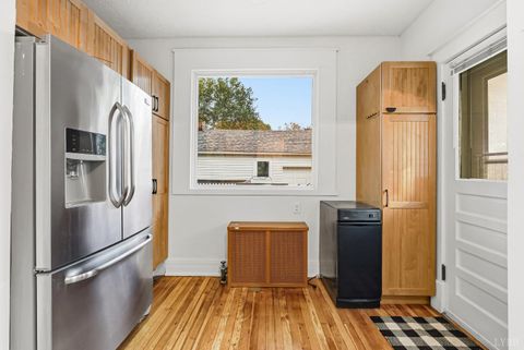 Tiny photo for 106 connecticut Avenue, Lynchburg, VA 24501 (MLS # 363769)