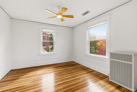 Tiny photo for 106 connecticut Avenue, Lynchburg, VA 24501 (MLS # 363769)