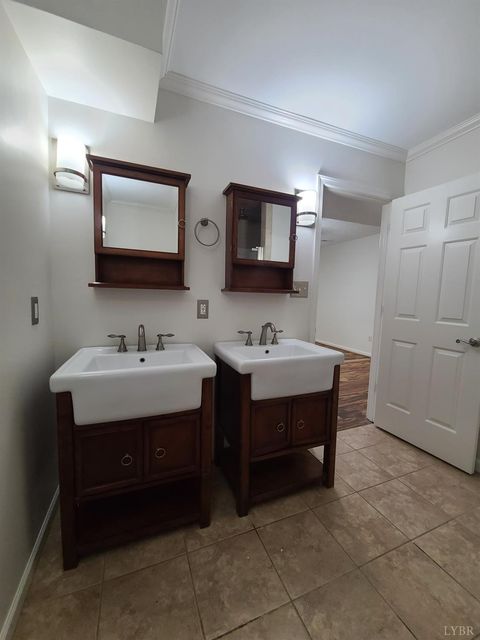 Tiny photo for 102 Springvale Drive, Lynchburg, VA 24502 (MLS # 362545)