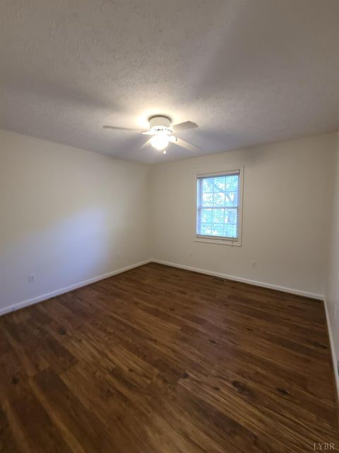 Tiny photo for 102 Springvale Drive, Lynchburg, VA 24502 (MLS # 362545)