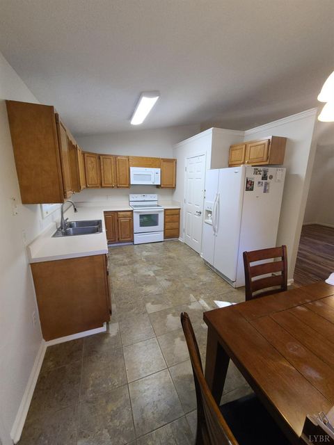Tiny photo for 102 Springvale Drive, Lynchburg, VA 24502 (MLS # 362545)