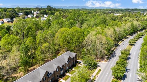 Tiny photo for 1002 Enterprise Drive #416, Lynchburg, VA 24502 (MLS # 365788)