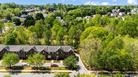 Tiny photo for 1002 Enterprise Drive #416, Lynchburg, VA 24502 (MLS # 365788)