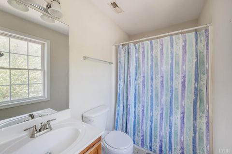 Tiny photo for 1002 Enterprise Drive #416, Lynchburg, VA 24502 (MLS # 365788)