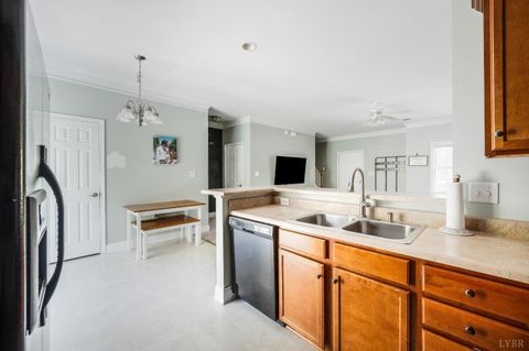 Tiny photo for 1002 Enterprise Drive #416, Lynchburg, VA 24502 (MLS # 365788)