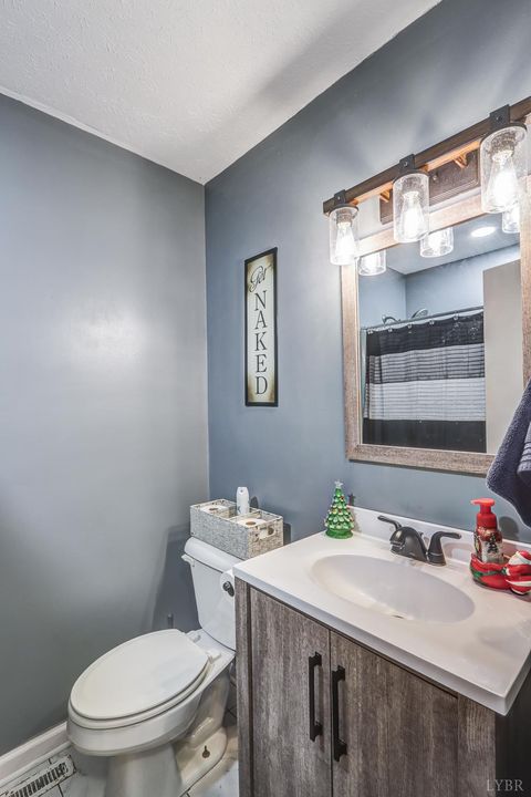 Tiny photo for 498 Partridge Creek Road, Amherst, VA 24521 (MLS # 363546)