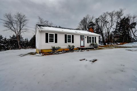 Tiny photo for 498 Partridge Creek Road, Amherst, VA 24521 (MLS # 363546)