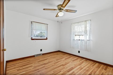 Tiny photo for 112 Laprade Street St, Brookneal, VA 24528 (MLS # 362447)