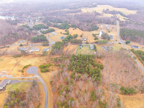 Tiny photo for 12 Caroline Court, Union Hall, VA 24176 (MLS # 363696)